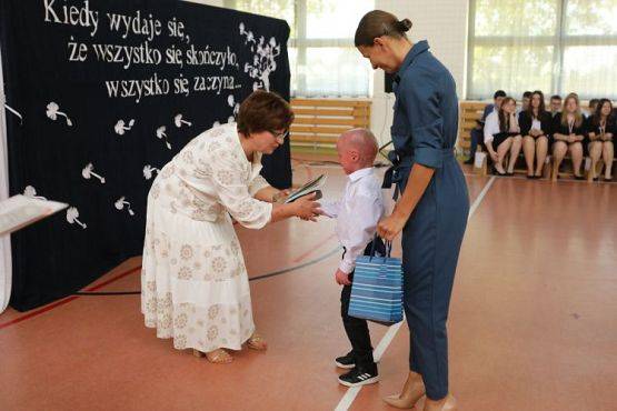 Grafika #102: "Kiedy wydaje się, że wszystko się skończyło"- koniec roku szkolnego