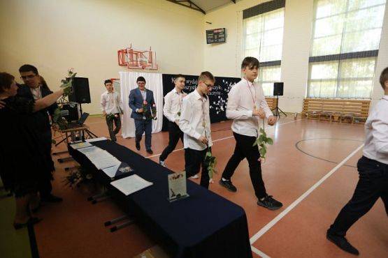 Grafika #109: "Kiedy wydaje się, że wszystko się skończyło"- koniec roku szkolnego