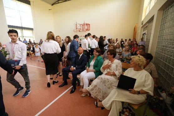 Grafika #110: "Kiedy wydaje się, że wszystko się skończyło"- koniec roku szkolnego