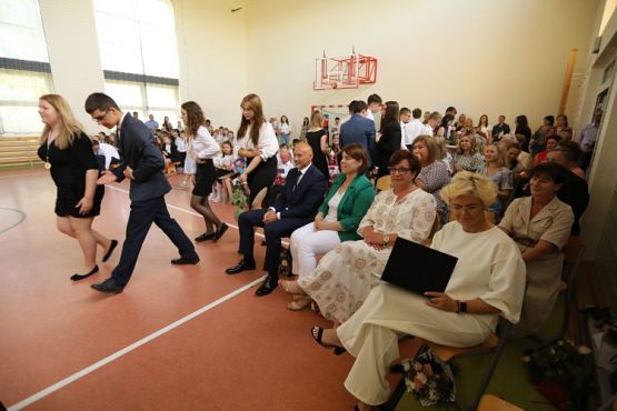 Grafika #111: "Kiedy wydaje się, że wszystko się skończyło"- koniec roku szkolnego