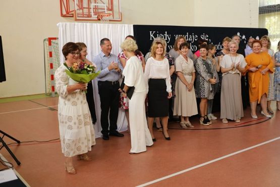 Grafika #126: "Kiedy wydaje się, że wszystko się skończyło"- koniec roku szkolnego