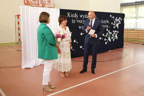 Grafika #149: "Kiedy wydaje się, że wszystko się skończyło"- koniec roku szkolnego