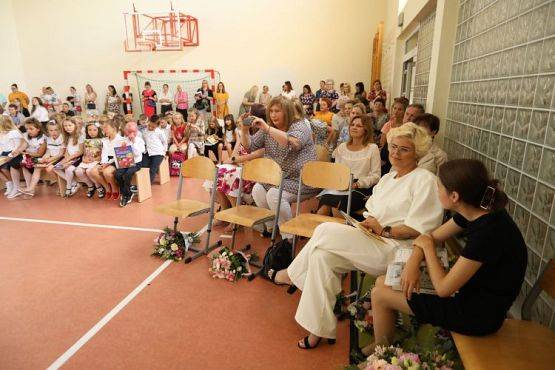 Grafika #150: "Kiedy wydaje się, że wszystko się skończyło"- koniec roku szkolnego