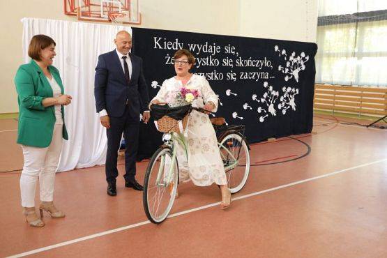 Grafika #158: "Kiedy wydaje się, że wszystko się skończyło"- koniec roku szkolnego