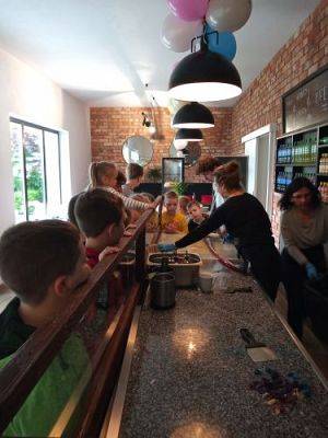 Grafika #11: Manufaktura Słodyczy w Łebie cz. 2