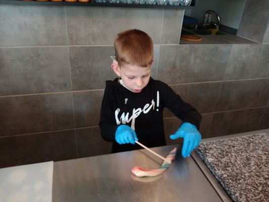 Grafika #18: Manufaktura Słodyczy w Łebie cz. 2