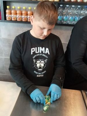 Grafika #40: Manufaktura Słodyczy w Łebie