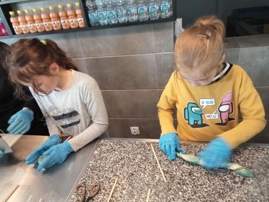 Grafika #44: Manufaktura Słodyczy w Łebie