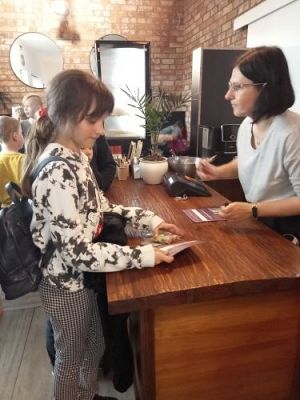 Grafika #54: Manufaktura Słodyczy w Łebie