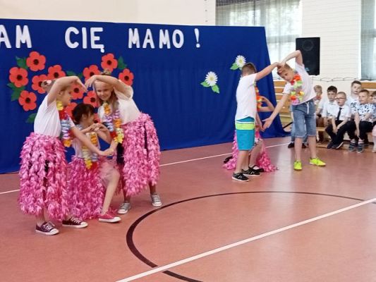 Grafika #16: Dzień Mamy