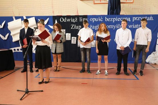 Grafika #25: Zakończenie roku szkolnego 2020/2021