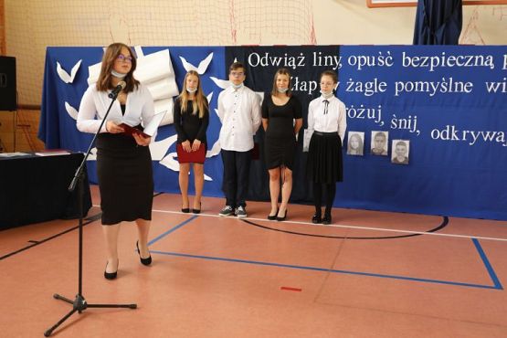 Grafika #33: Zakończenie roku szkolnego 2020/2021