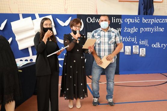 Grafika #70: Zakończenie roku szkolnego 2020/2021