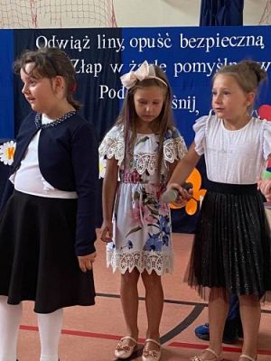 Grafika #0: Zakończenie roku 2020/2021 w oddziale przedszkolnym