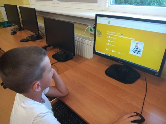 Grafika #2: Akademia Bezpiecznego Puchatka - kl. I