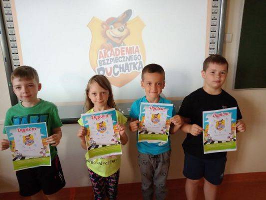 Grafika #18: Akademia Bezpiecznego Puchatka - kl. I