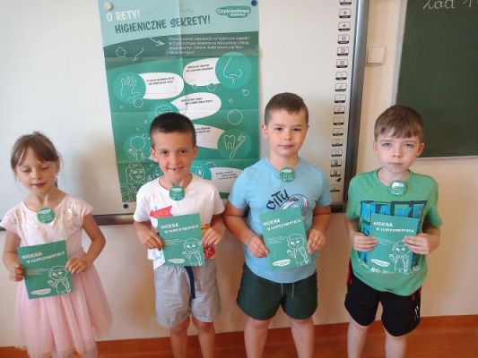 Grafika #42: Czyściochowa Akademia - kl. I