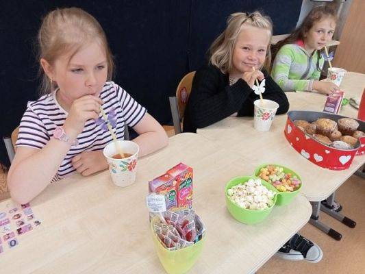 Grafika #2: Dzień Dziecka- klasa 2