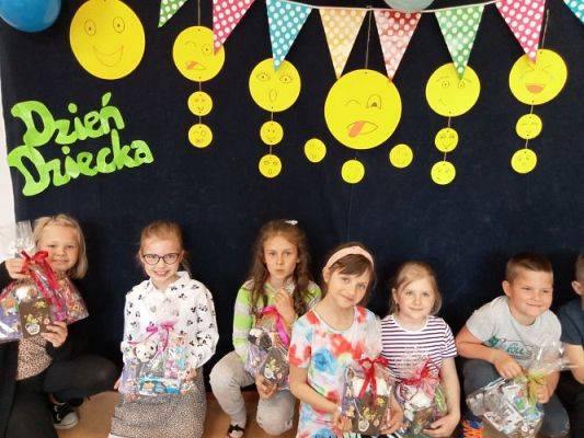 Grafika #19: Dzień Dziecka- klasa 2