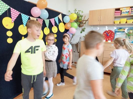 Grafika #42: Dzień Dziecka- klasa 2