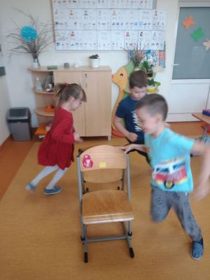 Grafika #15: Dzień Dziecka w kl. I