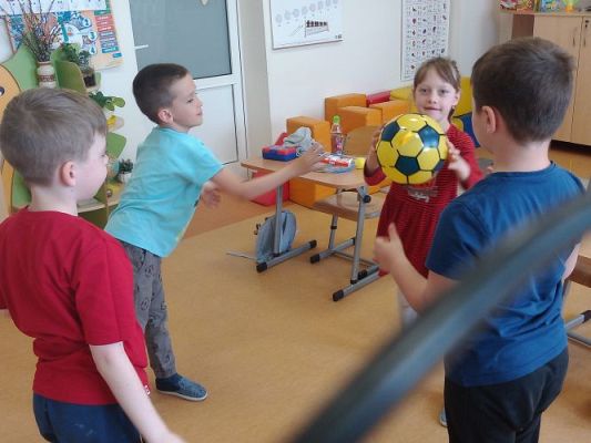 Grafika #20: Dzień Dziecka w kl. I