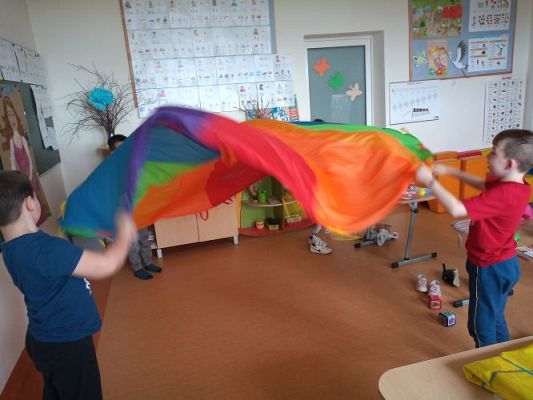 Grafika #45: Dzień Dziecka w kl. I