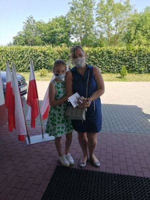 Grafika #26: Zakończenie roku szkolnego 2019/2020 - rozdanie świadectw