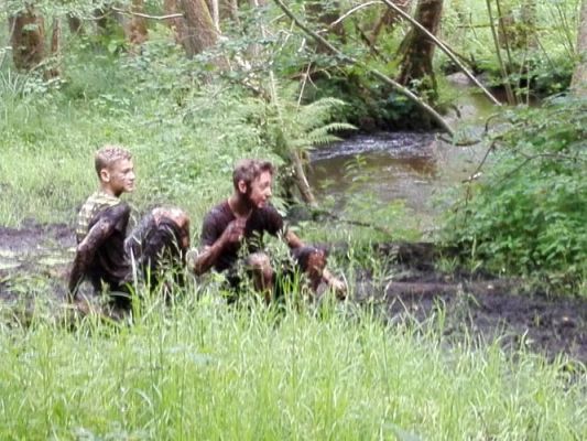 Grafika #6: Biwak w Runowie