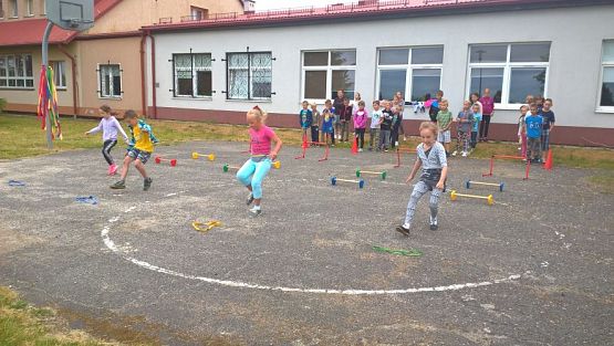 Grafika #4: Dzień Dziecka i Sportu w naszej szkole