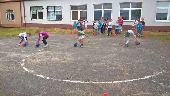 Grafika #23: Dzień Dziecka i Sportu w naszej szkole