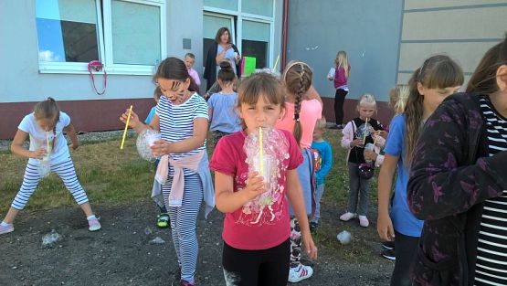 Grafika #38: Dzień Dziecka i Sportu w naszej szkole