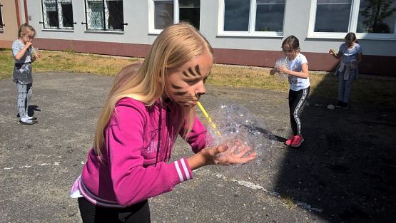 Grafika #45: Dzień Dziecka i Sportu w naszej szkole