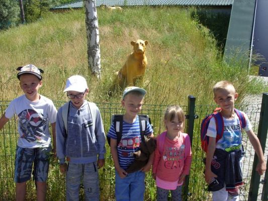 Grafika #52: Wycieczka kl. O-III do zoo