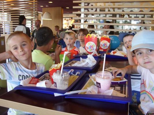 Grafika #57: Wycieczka kl. O-III do zoo