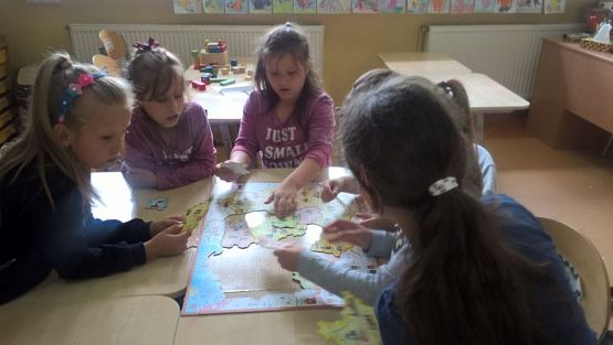 Grafika #36: Drugoklasiści przed wakacjami