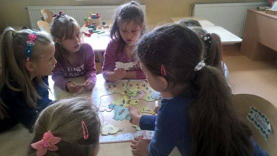 Grafika #37: Drugoklasiści przed wakacjami