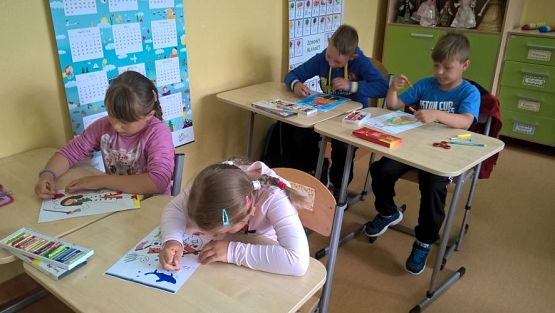 Grafika #49: Drugoklasiści przed wakacjami