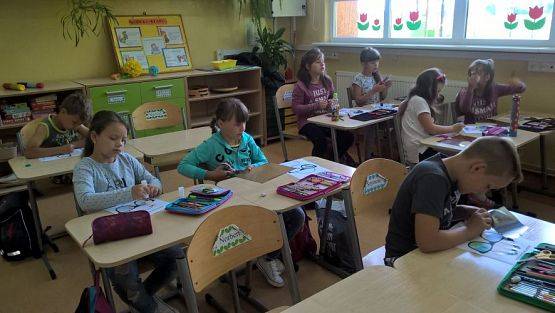 Grafika #85: Drugoklasiści przed wakacjami