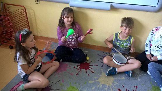 Grafika #90: Drugoklasiści przed wakacjami