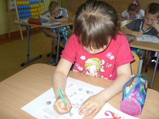 Grafika #16: Piramida Zdrowia Pierwszoklasisty