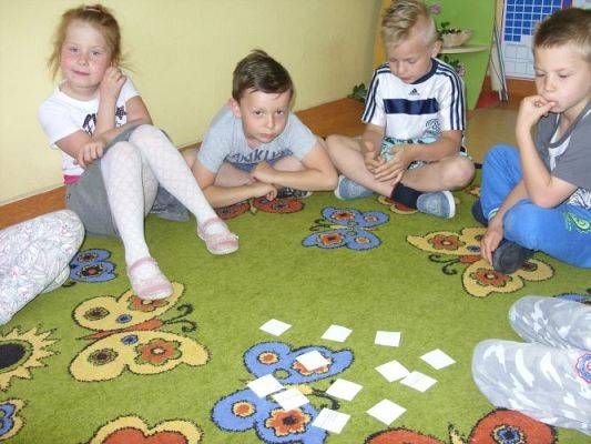 Grafika #23: Piramida Zdrowia Pierwszoklasisty