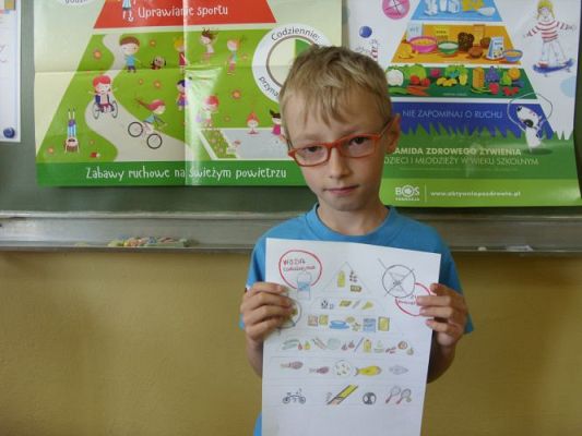 Grafika #46: Piramida Zdrowia Pierwszoklasisty