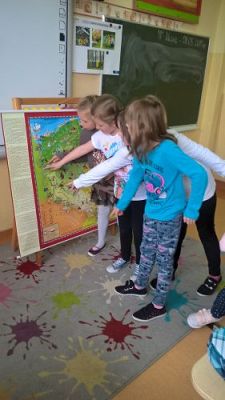 Grafika #8: Majowe dni w drugiej klasie