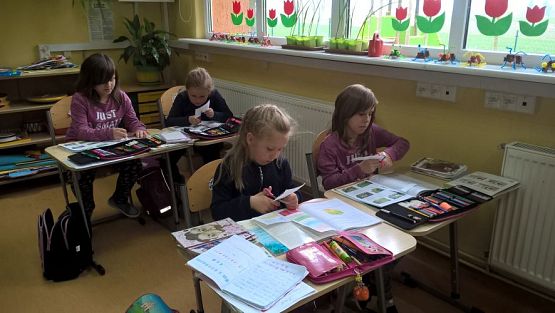 Grafika #17: Majowe dni w drugiej klasie