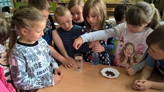 Grafika #23: Majowe dni w drugiej klasie