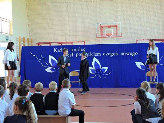 Grafika #12: Każdy koniec jest początkiem czegoś nowego