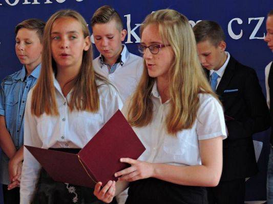 Grafika #16: Każdy koniec jest początkiem czegoś nowego