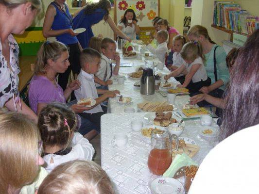 Grafika #47: Zakończenie roku przedszkolnego