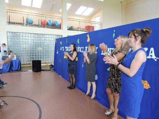 Grafika #20: A Ty tańcz, kiedy inni tańczą